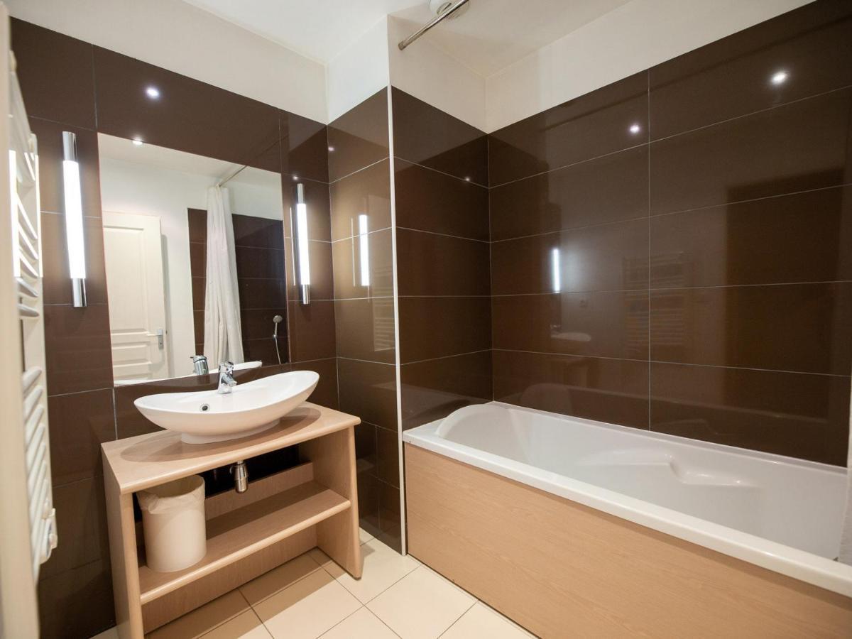 Studio 4 Personnes Avec Piscine Et Sauna - Residence Chateau Des Magnans - Jausiers - Fr-1-165B-45 Eksteriør billede